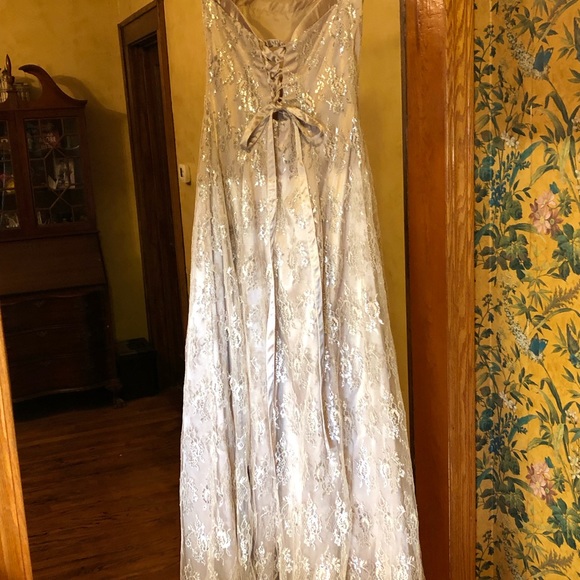 Formal/prom dress - Picture 3 of 3